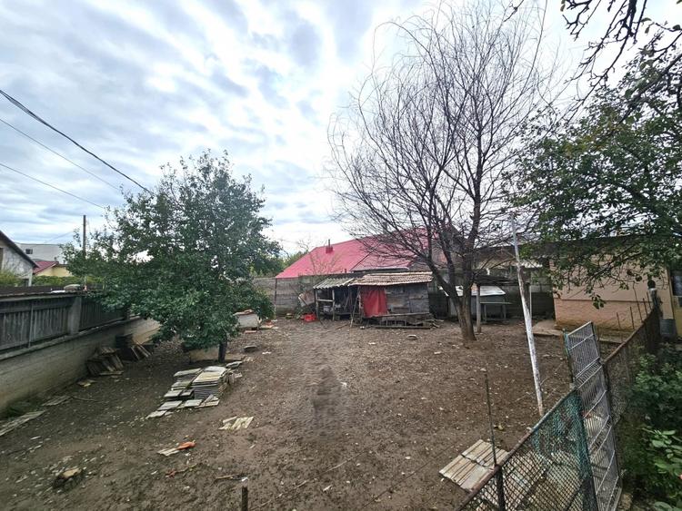 Teren de vanzare 1000mp in Stefanestii de Jos, la sosea si cu utilitati - 10