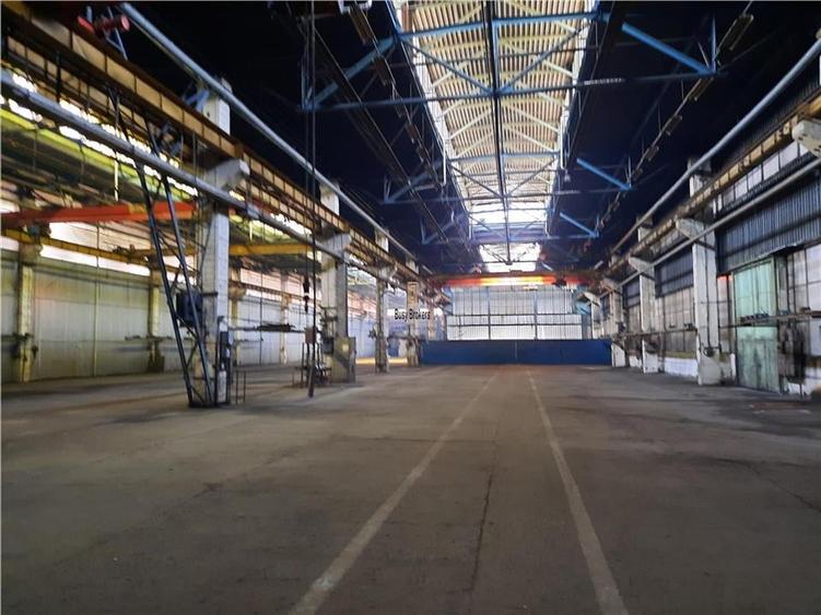 Spatiu Industrial - 4600 mp - Productie - Depozitare - Distributie - 1