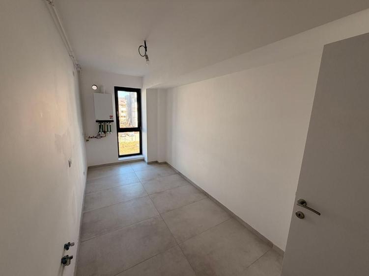 AP. 3 CAMERE, BLOC NOU, CENTRALA PROPRIE, MUTARE IMEDIATA ,COMISION 0% - 7