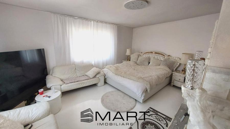 Casa spatioasa si curte zona Terezian - 1