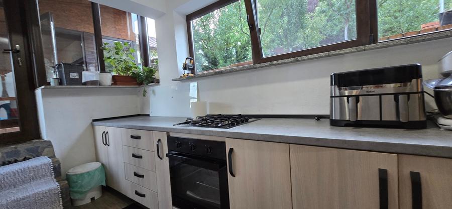 Moreni , Dambovita , vanzare proprietate -casa si teren - 9