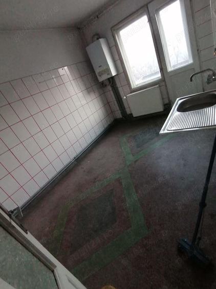 Vila zona biserica Aurel Vlaicu - 9