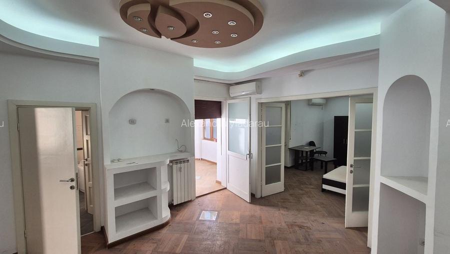 Apartament cu 3 camere 103,78 mp - piata Romana