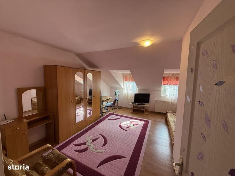 Casă cu 4 camere cu Teren 609 Mp în Central