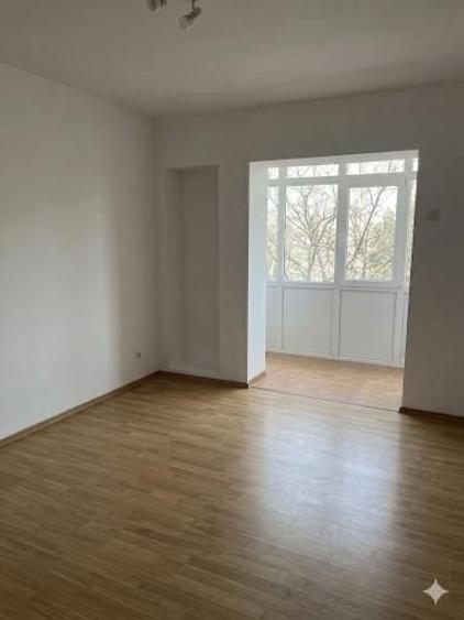 Apartament Ultracentral, cu 2 camere, cu vedere la parcul Guliver - 4