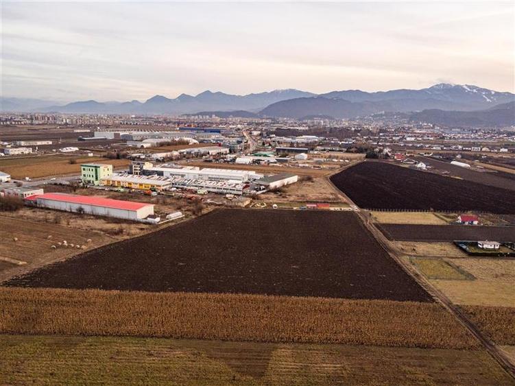 Film!Potential rezidential/investitional, 5.000 mp intravilan,priveliste Muntii - 1