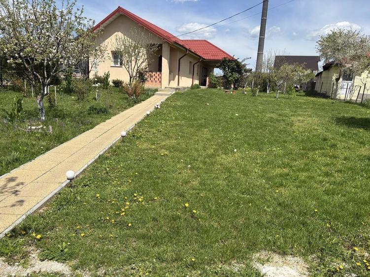 Proprietar!! Vand casa plus pamant - 4