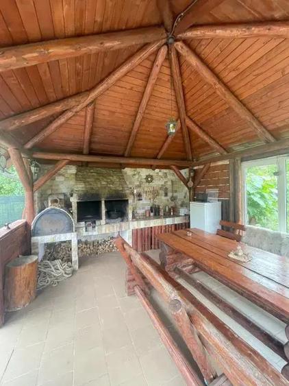 Duplex de vanzare, cu 8 camere, 300 mp, zona centrala - 2