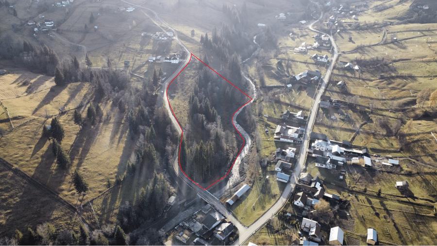 Vindem teren 14927 mp Vatra Moldovitei - Bucovina si parcelam in doua - 1