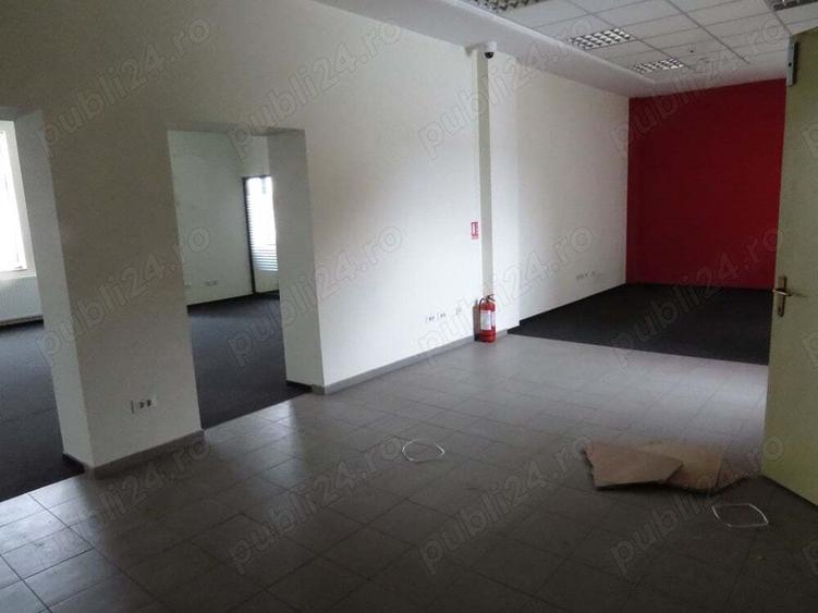 Spatiu Comercial , fostul BCR CAMPIA TURZII - 4