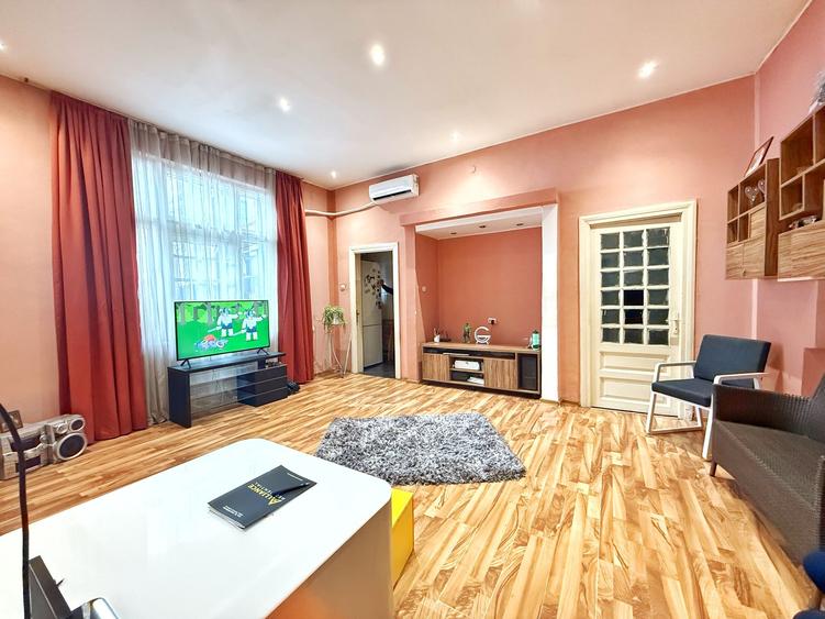 Piata Unirii | Vila Etaj 1 + Mansarda | 4 Camere | 153mp utili - 1