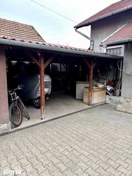 Casa spa?ioasa in Oradea, Episcopia, Bihor, teren 762 mp - 1