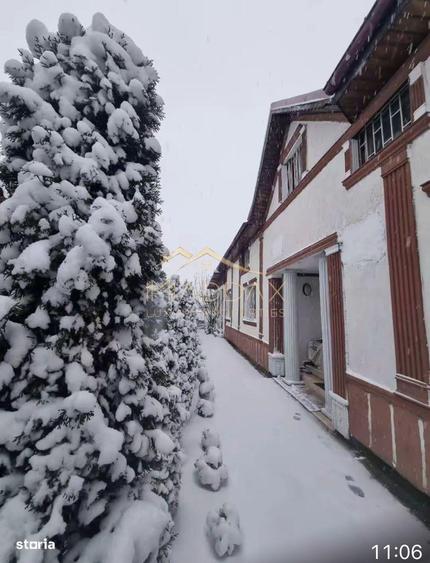 Casă cu 9 camere cu Teren 1085 Mp în Dragomirești-Vale