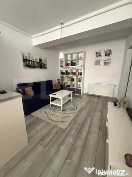 Apartament cu 3 camere decomandat în Rulmentul