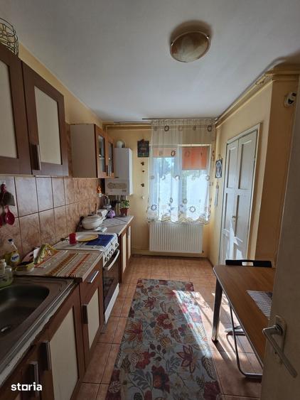 Apartament cu 2 camere semidecomandat în Astra