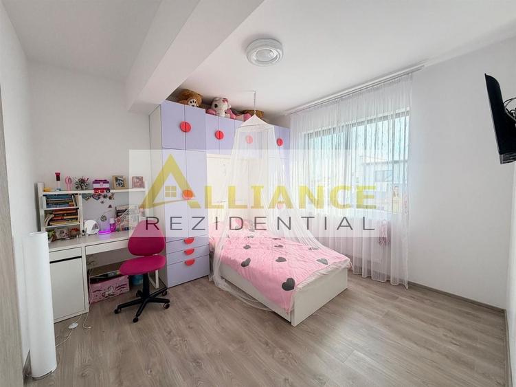 Duplex cu 4 camere cu Canalizare în Berceni