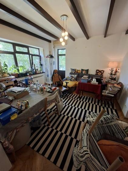 Apartament cu 4 camere decomandat în Dacia
