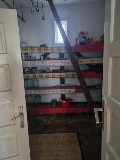 Casă cu 4 camere în Luna