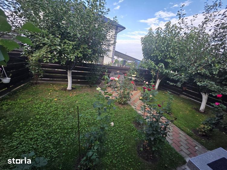 Casă cu 3 camere cu Teren 158 Mp în Miroslava