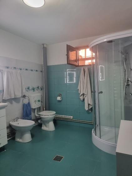 Casă individuală cu 4 camere cu Canalizare în Jilava