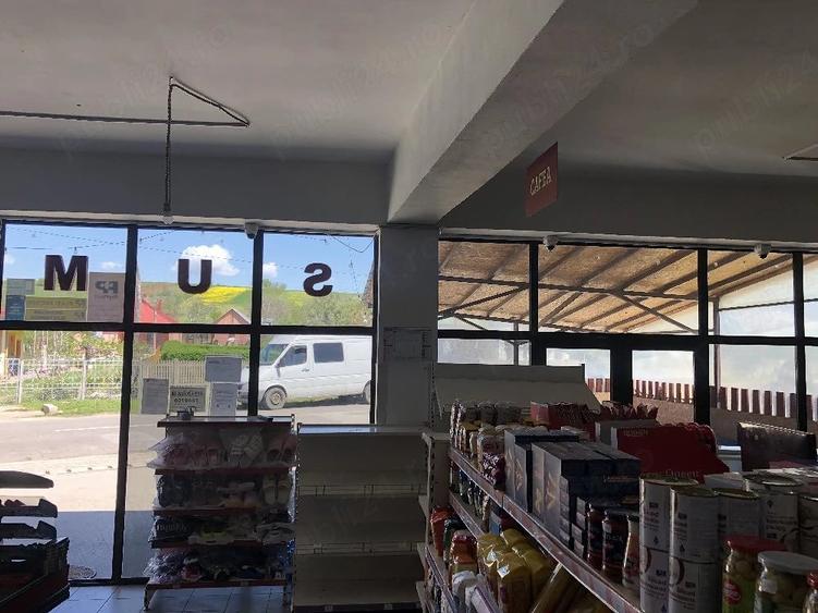 Spațiu comercial, de 100 mp, în Central