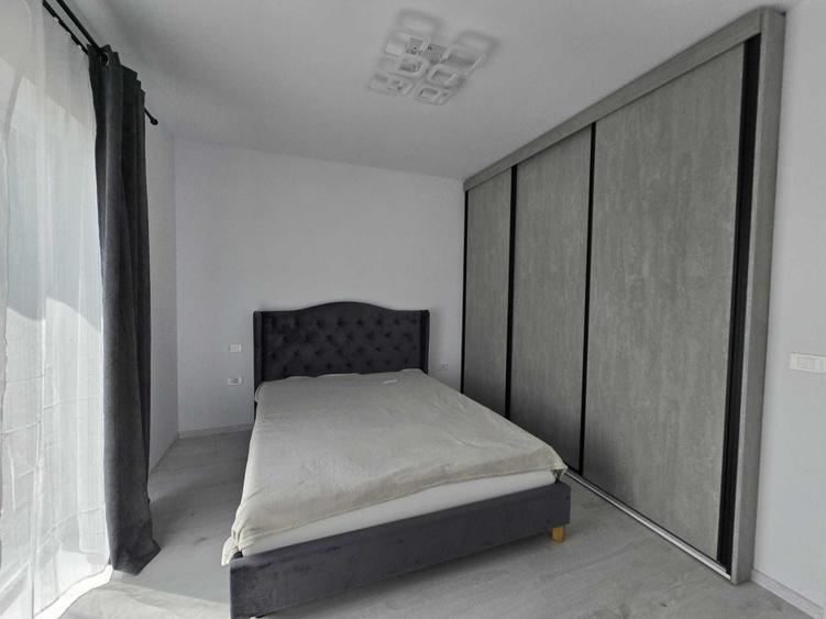 Inchiriez apartament 2 camere - 3