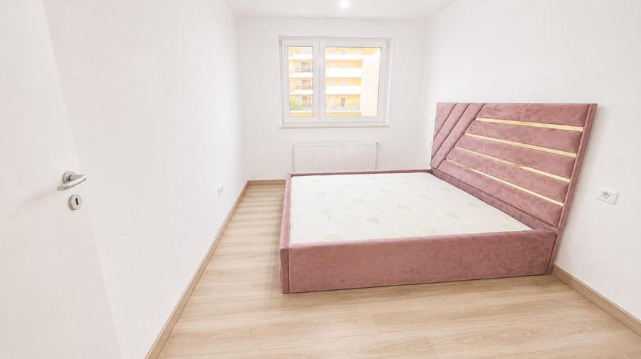 Apartament cu 2 camere decomandat în Astra