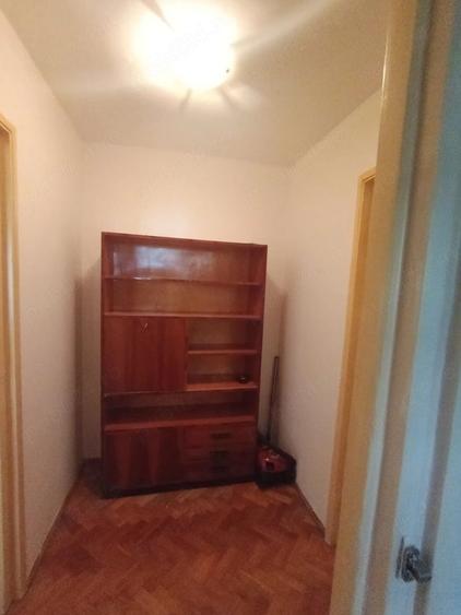 Piața Hermes | 2 camere | 52 mp | Centrală proprie | 450 € - 6