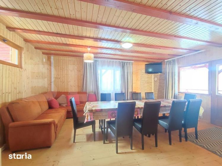 Casă cu 5 camere cu Teren 4000 Mp în Călățele