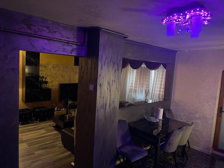 Apartament cu 3 camere în Buzaului