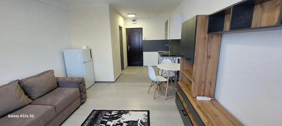 Garsoniera ,Tractorul , la 2 minute de Coresi - 5