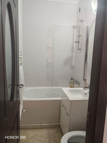 Inchiriez aparatament 2 camere , semidecomandat , apartamentul a fost recent renovat - 2