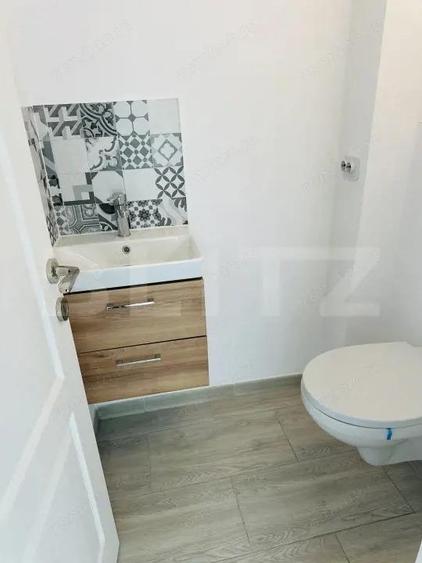 APARTAMENT 3 CAMERE DECOMANDAT IN ZONA DEOSEBITA CU VEDERE SPRE BULEVARD - 17