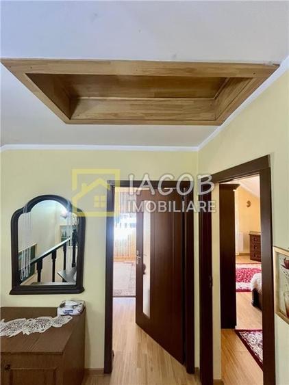 Casa economica, ecologica pe structura din lemn, str. Calea Moldovei, sat Liliec - 17