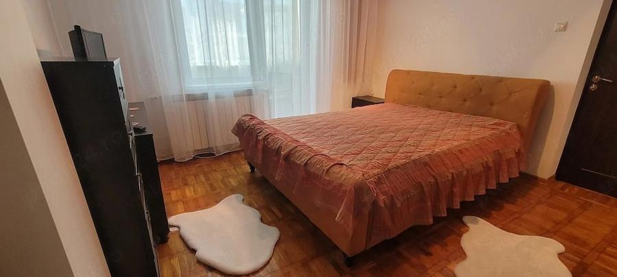 Apartament cu 3 camere decomandat în Gara