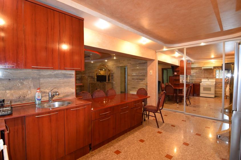 Apartament-Faleza Nord,Constanta - 4 Camere, 220mp, Plaja la Doar 2 Min - 12