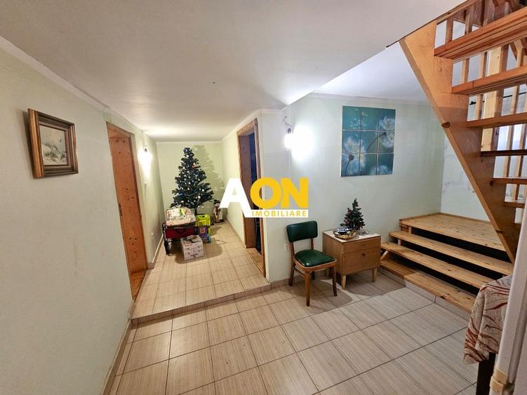 Casa tip cabana de vacanta, 5 camere, 2300 mp teren, zona Schit - 10