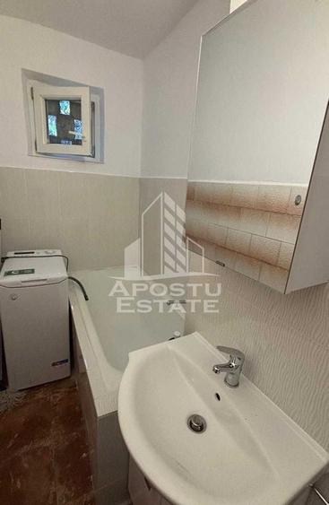 Apartament 2 camere, semidecomandat, zona Girocului - 1