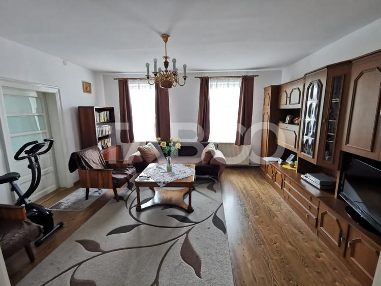 Apartament cu 5 camere in zona de case a Bulevardului Mihai Viteazul - 1