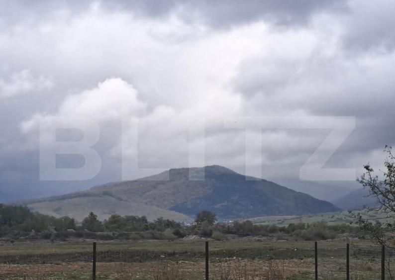 Casa noua pe parter cu vedere spre mun?i Tarlungeni, - 1