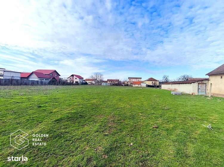Teren intravilan 3621 mp in Giroc, front 33 ml, PUZ aprobat, ideal inv - 3