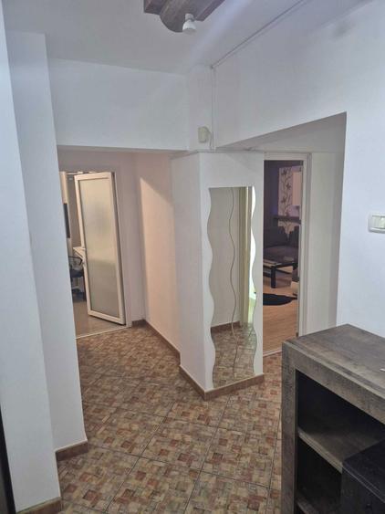 De vanzare apartament 3 camere Crangasi Lacul Morii - 8
