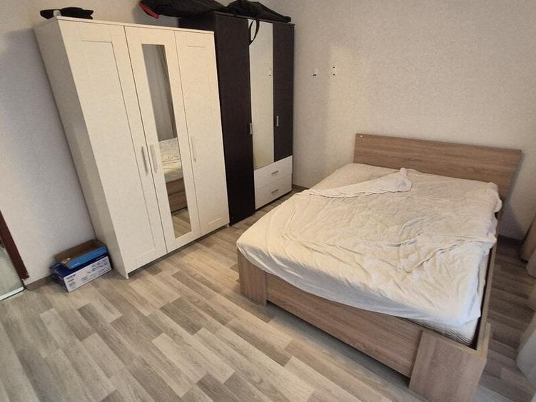 Unirii, Zepter, P-ta Alba Iulia, semistradal, randul 2 de blocuri, liniste - 7