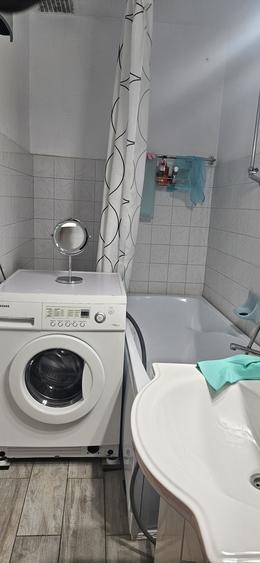 ENERGIEI, etajul 1 , 2 camere decomandate - 9