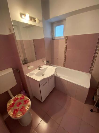 Inchiriez apartament 1 camera - Compartimentat pentru 2 camere - 2