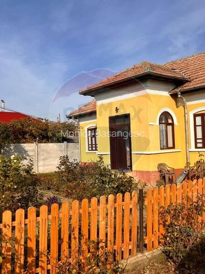 Casa  de vanzare