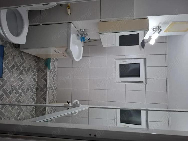 Vand apartament 2 camere decomandat zona Anda - 5