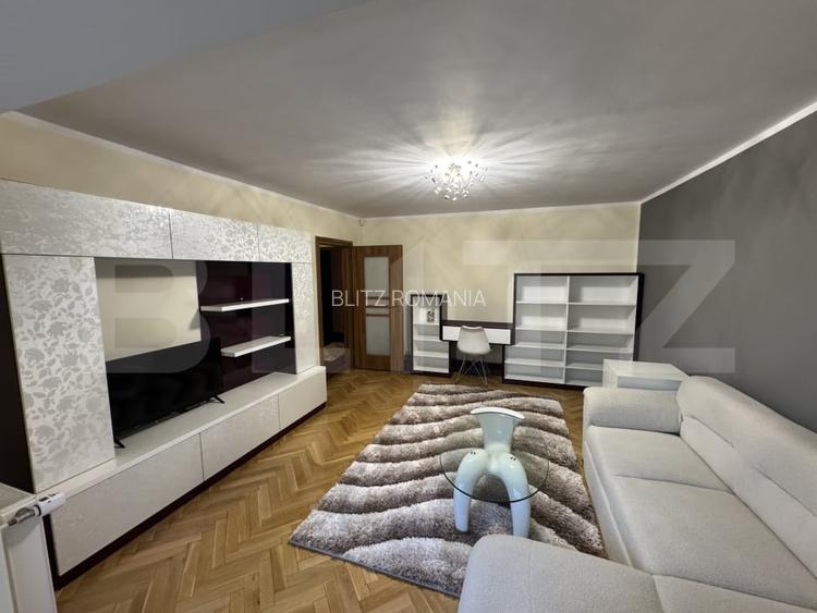 Apartament 3 camere, modern, decomandat, garaj, zona Zorilor