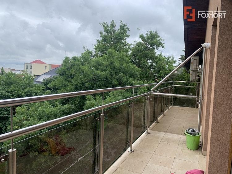 Apartament cu 3 camere decomandat, mobilat în Bogdăneștilor