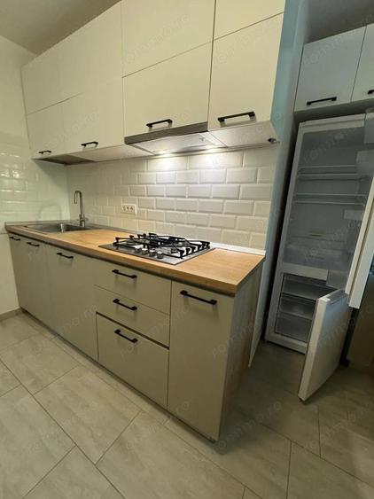 De inchiriat apartament cu 4 camere zona Vladeasa- 366 - 15